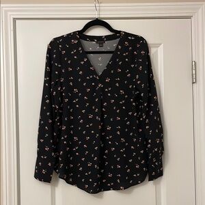 Ann Taylor Floral Black Top Small